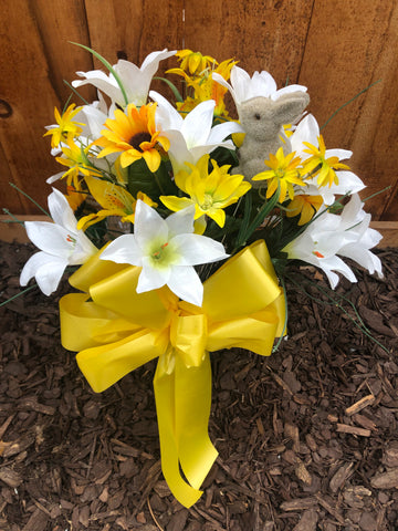 Deluxe Artificial Easter Bouquet