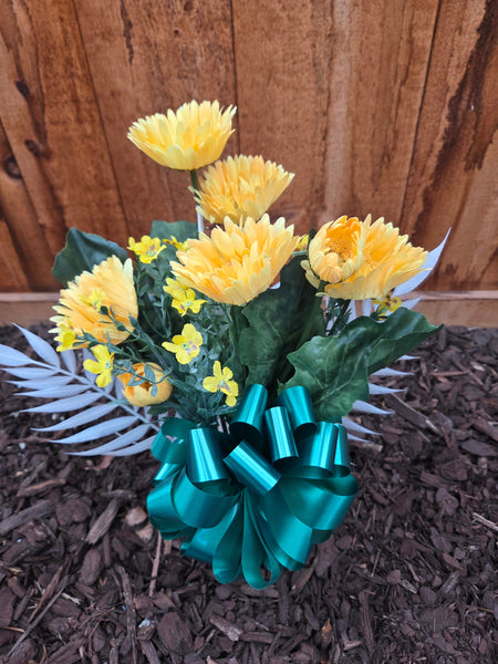 Small Artificial Bouquet - St. Patrick's Day